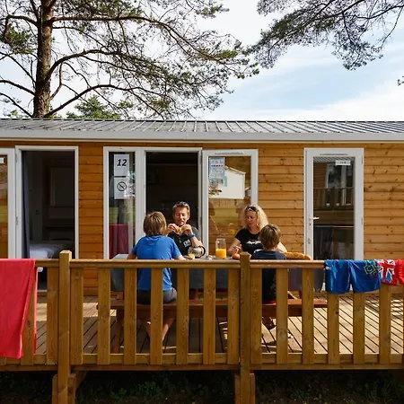 פארק נופש Domaine Du Bel Air