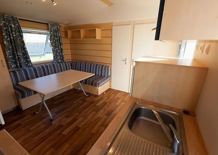 פארק נופש Domaine Du Bel Air בר-סור-סיין