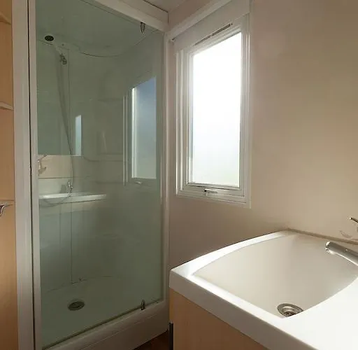 Domaine Du Bel Air פארק נופש *